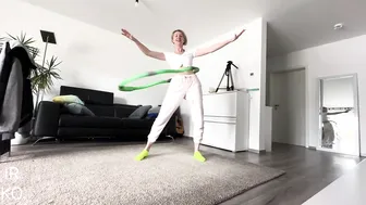 Very funny video of a girl twirling a hoop with her hips | Home workout | exercise for fitness #4