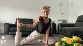 FULL BODY WORKOUT AT HOME WITHOUT EQUIPMENT AND WITHOUT CELLULITE.STRETCHING with Irina Kovych