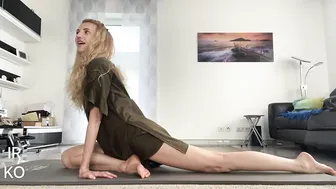 ♥️♥️ Yoga Challenge! ♥️♥️ | Short Dark Green Dress #4