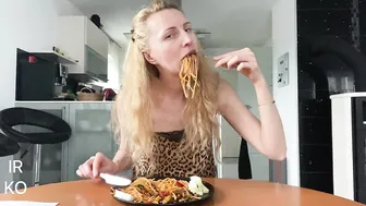 Live Stream of My Lunch. Girl is Eating #5