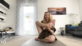 ♥️♥️ Yoga Challenge! ♥️♥️ | Short Dark Green Dress #3