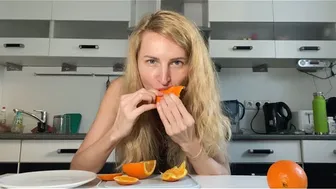 Mouth training with an orange with Irina Kovych | Body workout with pleasure at home | #1