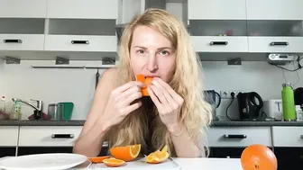 Mouth training with an orange with Irina Kovych | Body workout with pleasure at home | #3