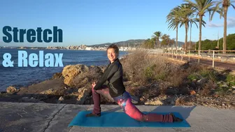 Stretch & Relax: a yoga-ish workout