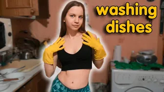 Washing dishes in yellow rubber gloves | cleaning motivation