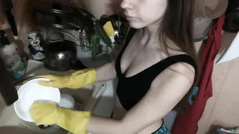 Washing dishes in yellow rubber gloves | cleaning motivation #3