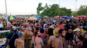 Rio De Janeiro CARNIVAL / Street Party BRAZIL #4