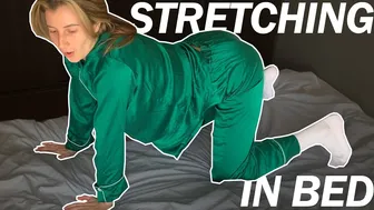 Stretching in bed | The BEST exercises for the lazy