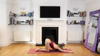 Naked Yoga 2020 When You Overeat in Christmas #3