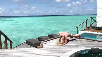 Yoga during christmas at Maldives | Quick poses for Naked Yoga #2