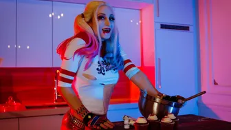 Baking with Harley Quinn Cosplay Behind The Scenes I HOLLY WOLF