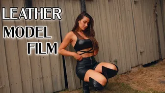 FULL LEATHER OUTFIT ???? #leather #boots #model