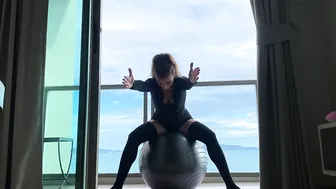 Relaxing Yoga With a Ball to Relieve Fatigue #2