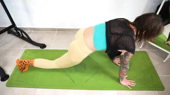 SHORT CLIPS: hip flexor stretches #4