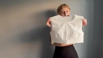 [4K] TRY ON HAUL WITH Briennec | NO BRA CHALLENGE WITH TIGHT CROP TOP #2