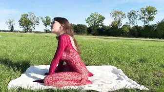 Yoga with Mia  #3