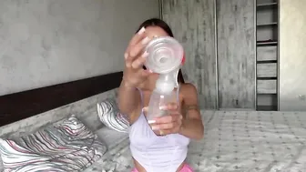 [4K] Breastfeeding with Your Stacy | Tips & Breast Pump Tutorial | Pump With Me #2