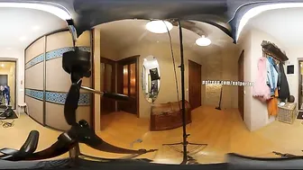 360 VR Strange Incident With My Vacuum Cleaner #3