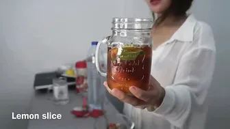 How to make Ice tea with lemon and peach by Kaye Torres music by Lukrembro #5