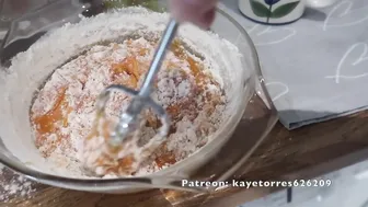 How to make strawberry roll cake by Kaye Torres #3