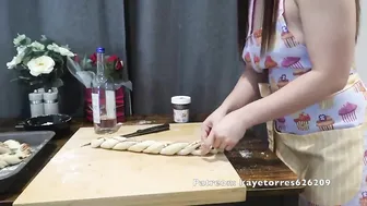 How to make bread wreath by kaye torres #5