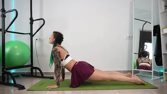 SHORT CLIPS: stretching in a skirt - top-of-foot stretches #3