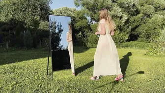 [4K]♥️♥️Cleaning a mirror, transparent dress, outdoors #2