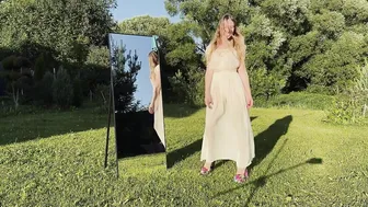 [4K]♥️♥️Cleaning a mirror, transparent dress, outdoors #3