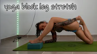 SHORT CLIPS: leg stretch with yoga block