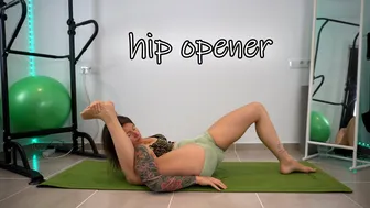 SHORT CLIPS: hip opening stretches