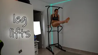 SHORT CLIPS: leg lifts (with power tower)