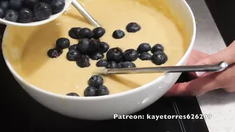 How to make blueberry muffin simple and easy by kaye Torres #3