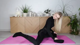 Mobility & Stretching for Desk Warriors: My Hip Relief Routine! #3