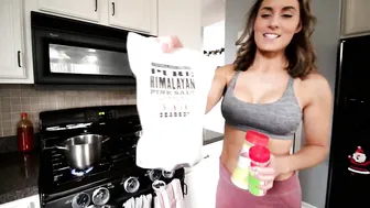 Ab Sesh Routine & Cooking For 3 While Tracking Macros | Season 2 Vlog 49 #4