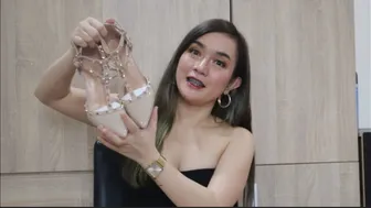 WHAT TO WEAR WITH MERUMOTE HIGH HEELS | ERIKA RAMOS