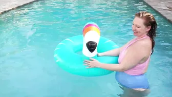 Fun With Pool Floats! #3