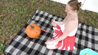 Carving a Pumpkin! ♥️♥️ #halloween #4