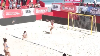 Nicole Zepeda - beach handball pivot #3