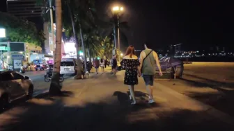 beach road walk,pattaya #3