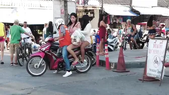 Pattaya Soi Buakhao Scenes #5