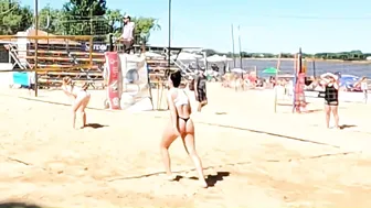 Beach volley jump serving #5