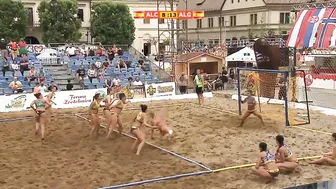 Aline Viana nice goal beach handball #4