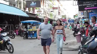 Pattaya Soi Buakhao Scenes Beautiful Ladies 29 Dec #3