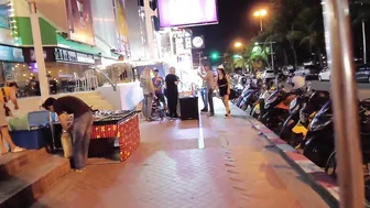 Pattaya beach road scenes #5