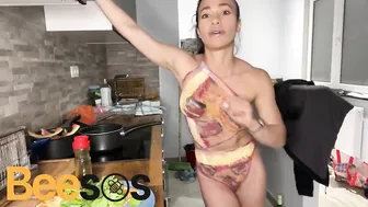 How To Prepare Healthy Pizza + BodyPaint Pizza BodyPaint Tutorial LINK BIO Instagram: @ladyorofit #3