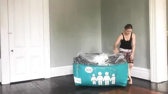 Lovesac Unboxing Timelapse #2