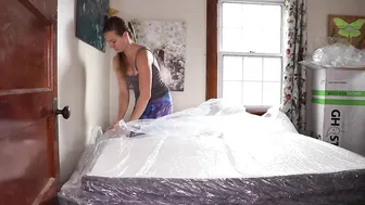 Ghost Bed Mattress and Pillows Unboxing #5