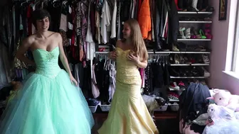 Wardrobe Raid with Jenna Citrus and Masha Models/Masha Cosplays Extended Cut/Podcast Type Edition